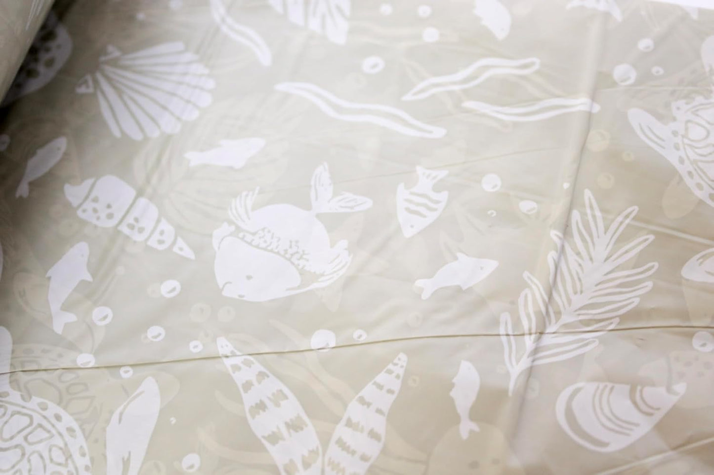 Happy Haven Trash Bags for 2,3,4 Gallon Trash Can, Small Garbage Bags - Bedroom & Bathroom, Decorative Cute Wastebasket Liner - 50 Count (Sand Seascape)