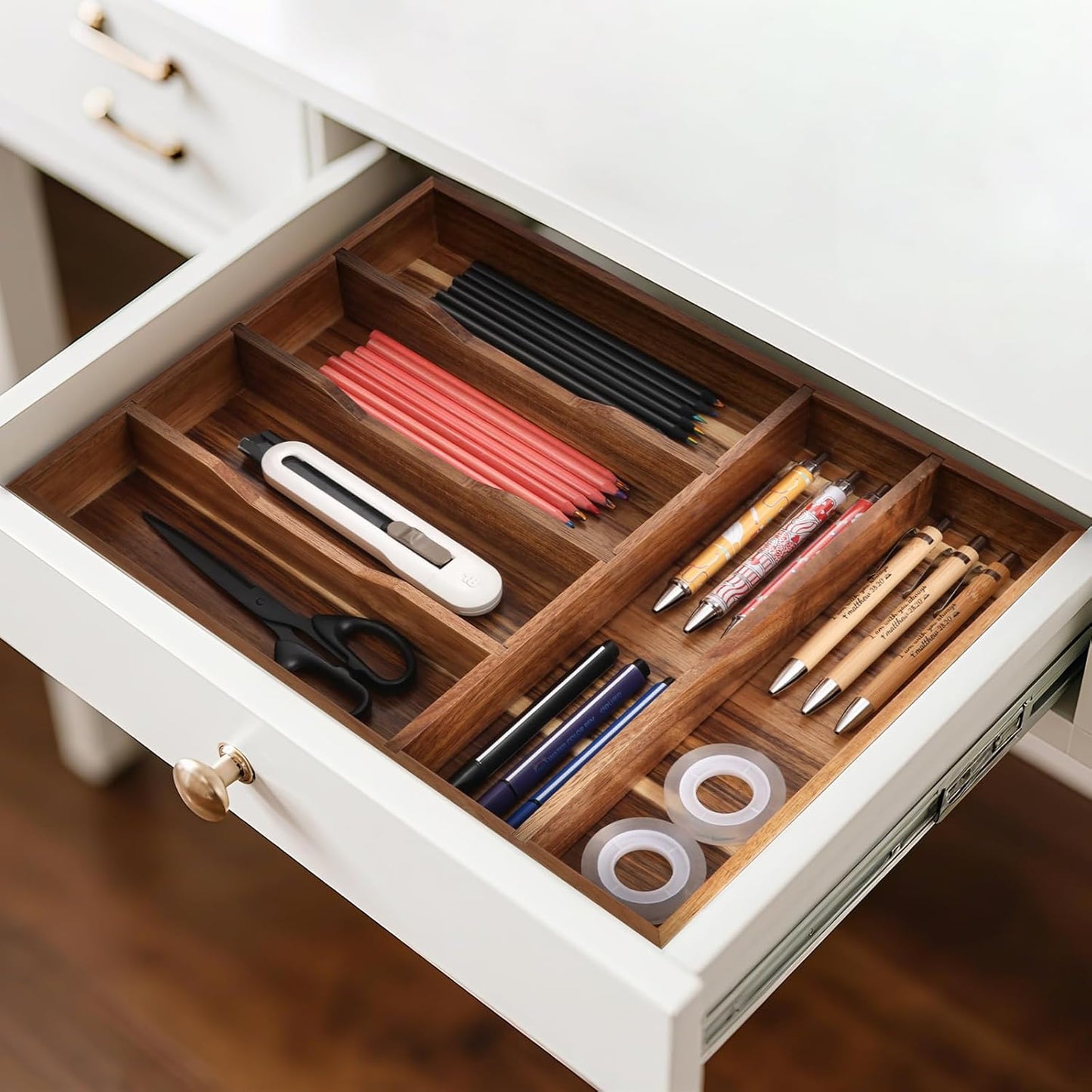 Acacia Wood Silverware Drawer Organizer, 12 Inch Adjustable Cutlery Tray for Kitchen Utensils, Silverware Flatware Storage Box with 5 Detachable Dividers (6-Compartment)