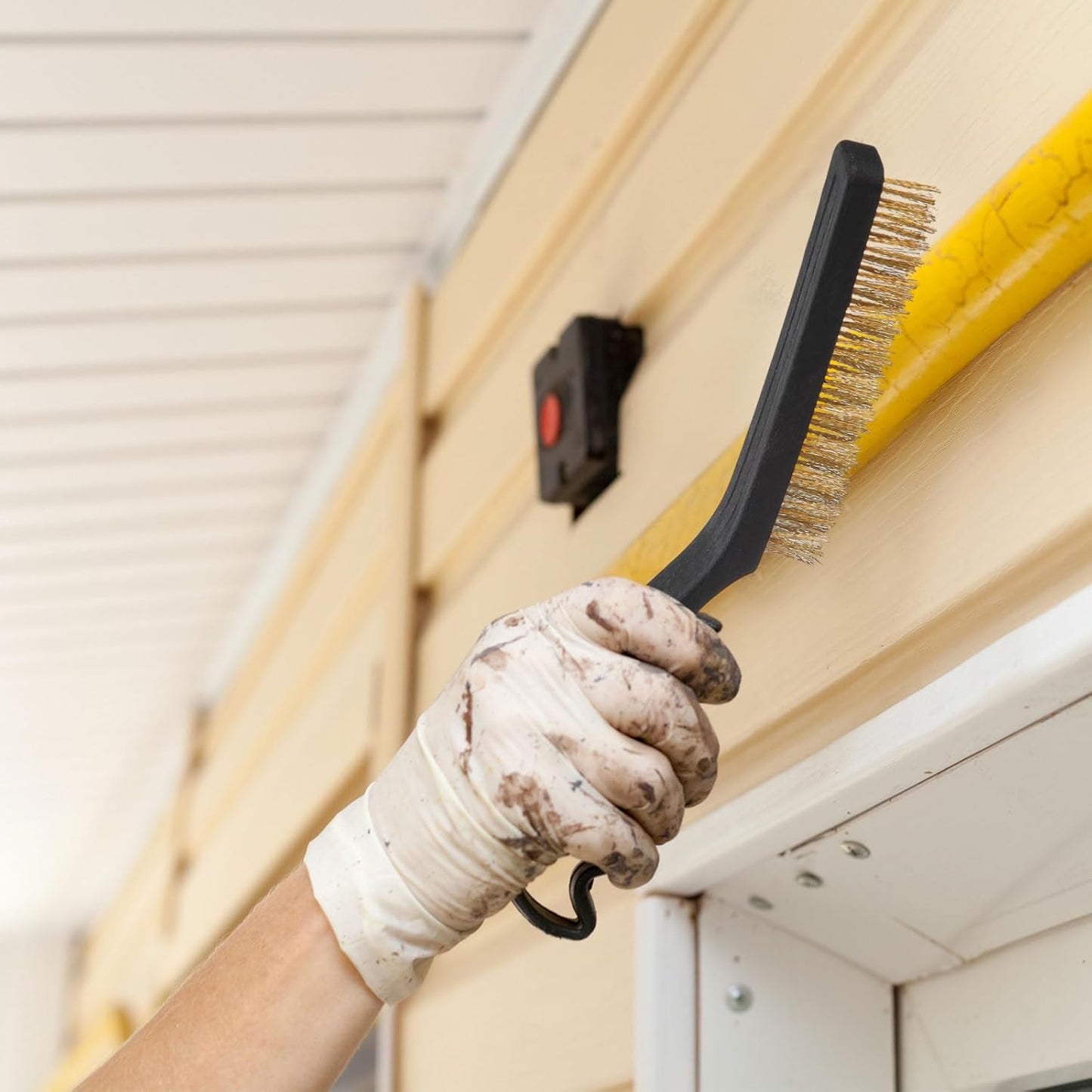 Sumind 30 Pcs Wire Cleaning Brush Set Nylon/ Stainless Steel/ Brass Metal Brush with Curved Handle Grip Paint Remover for Cleaning, Rust, Drill, Scrub, Grout Cleaner Tool (Yellow and Black)