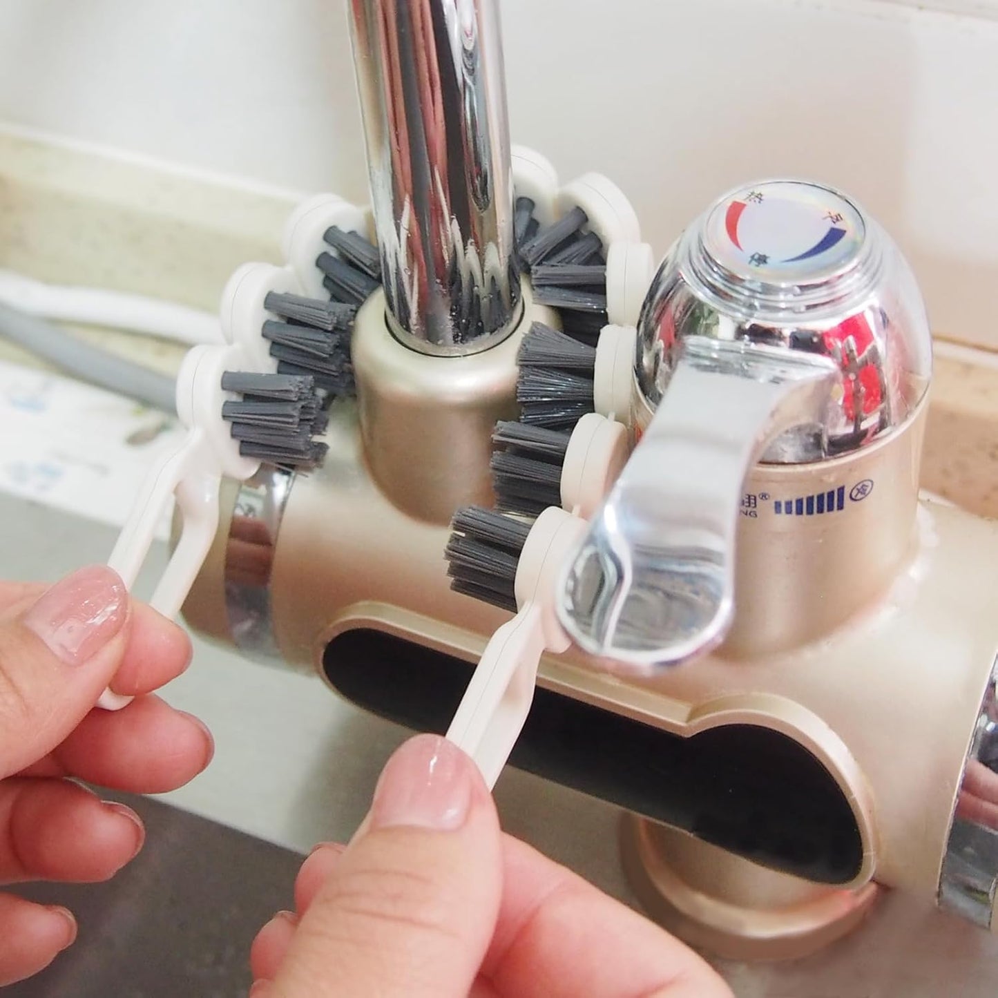 Crevice Cleaning Brush, Hard Bristle Grout Brush Gap Cleaner Tool for Tight Groove Spaces, Kitchen, Bathroom, Sliding Shower Door, Faucets Corners, Tiles, Sink and Windows Track (Green+White)