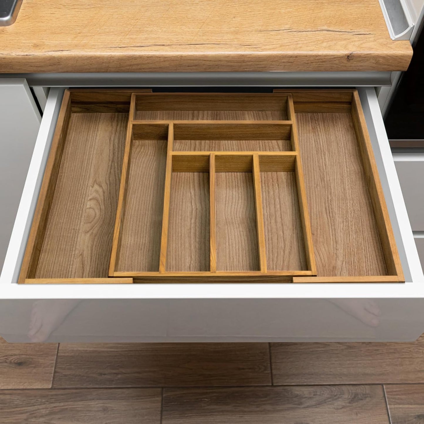 VaeFae Teak Drawer Organizer, Large Silverware Organizer, Expandable Utensil Organizer for Kitchen Drawer, Wooden Cutlery Tray Drawer Dividers Organizer