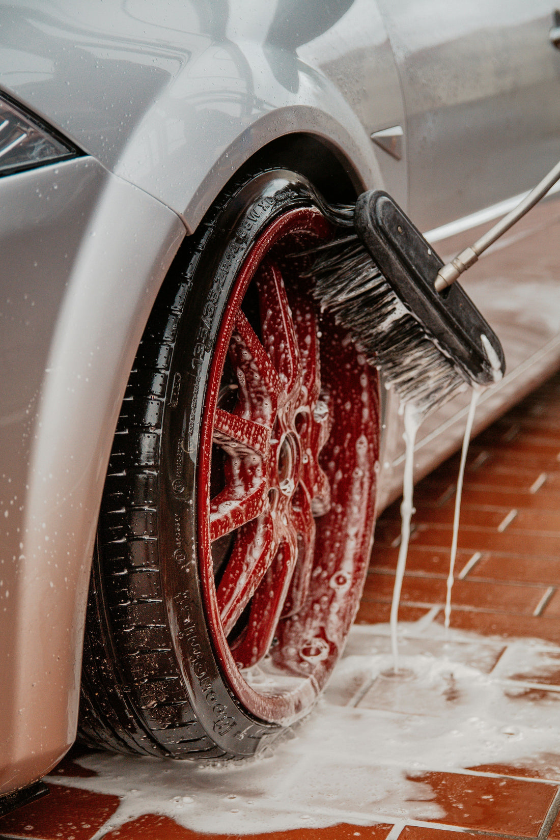 Why a Long Handle Car Wash Brush Makes Cleaning Easier