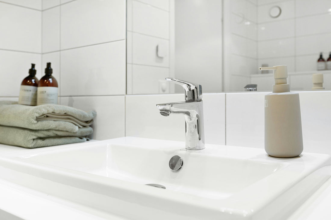 The Ultimate Bathroom Cleaning Routine