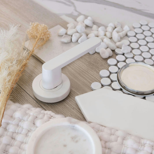 The Ultimate Guide to Cleaning Your Bathroom Like a Pro