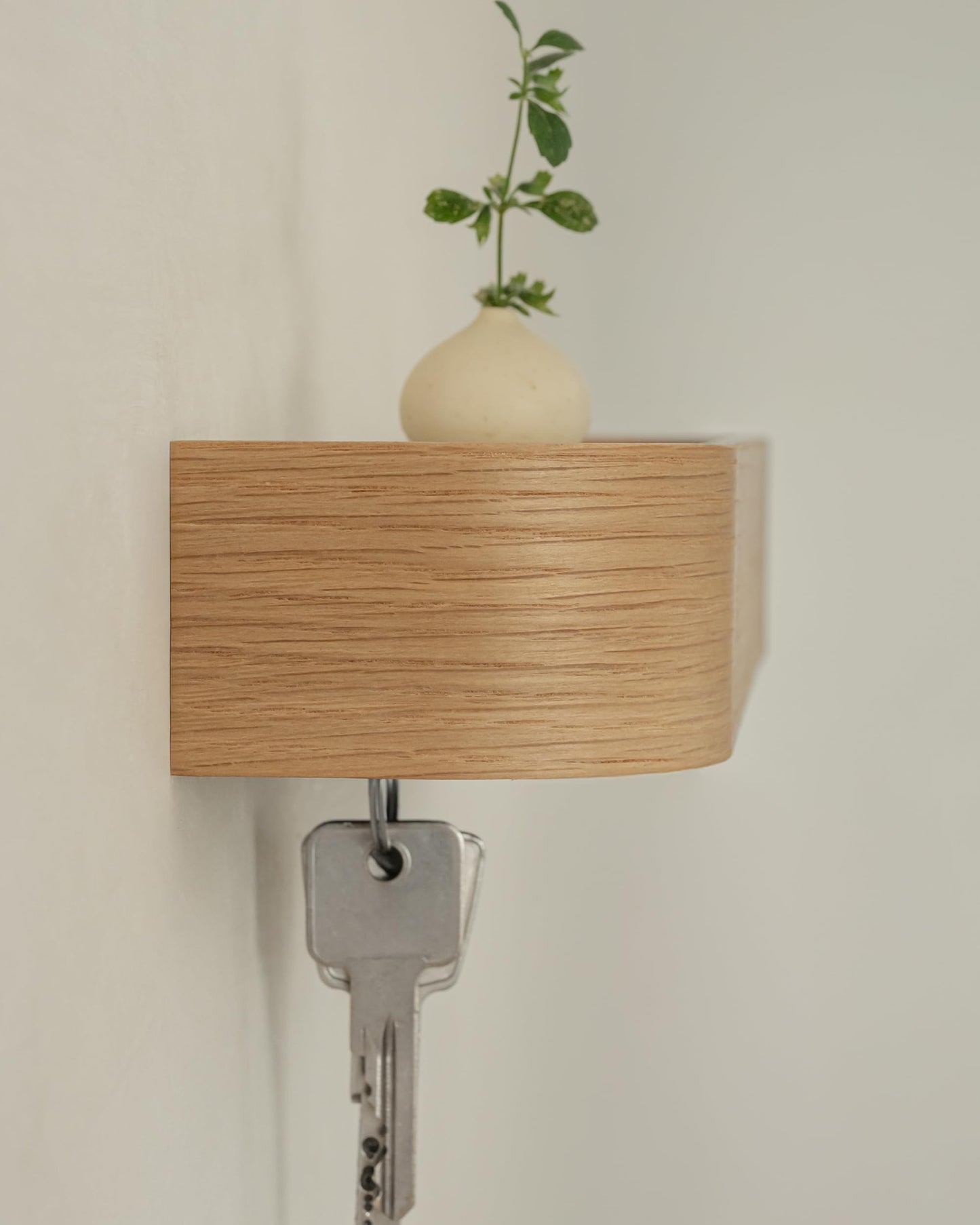 Kazai. Key Holder 'Toke' | Minimalist Key Hook Design from Berlin | Modern Key Holder Wall Mount