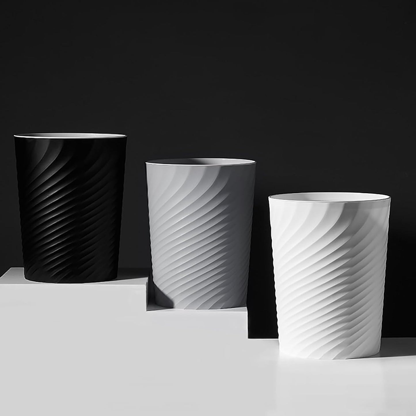 2 Pcak Small Bathroom Trash Can 1.8 Gallon Waste Basket Garbage Can for Bedroom Office Kitchen, Black