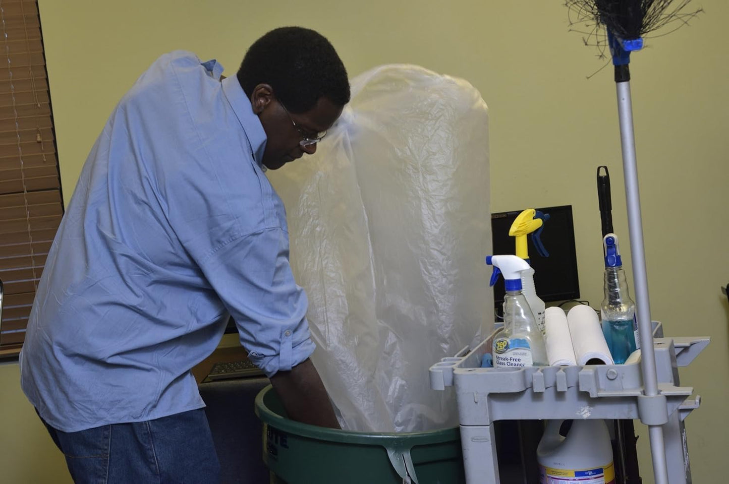 Aluf Plastics High Density Trash Bags, 16 Gallon, 4000 Count, 6 Micron (eq), 24" x 33", Black, for Bathroom, Office, Industrial, Commercial, Janitorial, Municipal, Recycling