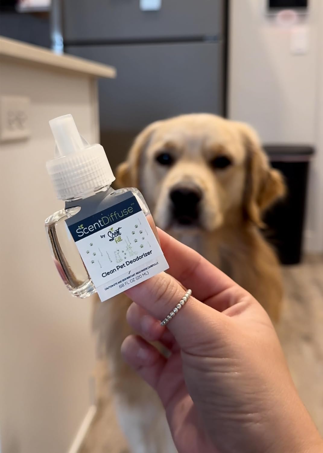 Scent Fill Clean Pet Plug in Air Freshener, 4 Scented Oil Refills