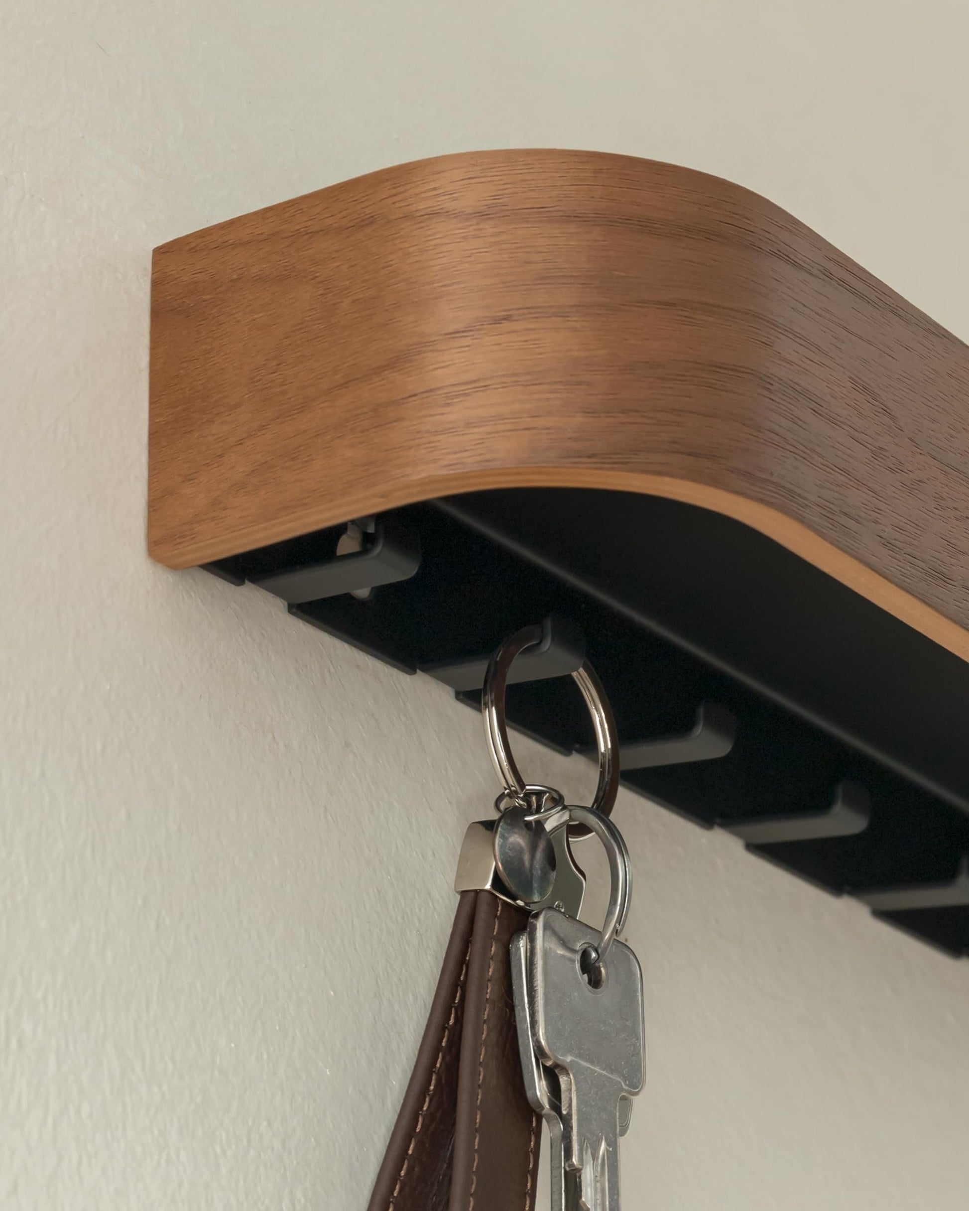 Kazai. Key Holder 'Toke' | Minimalist Key Hook Design from Berlin | Modern Key Holder Wall Mount