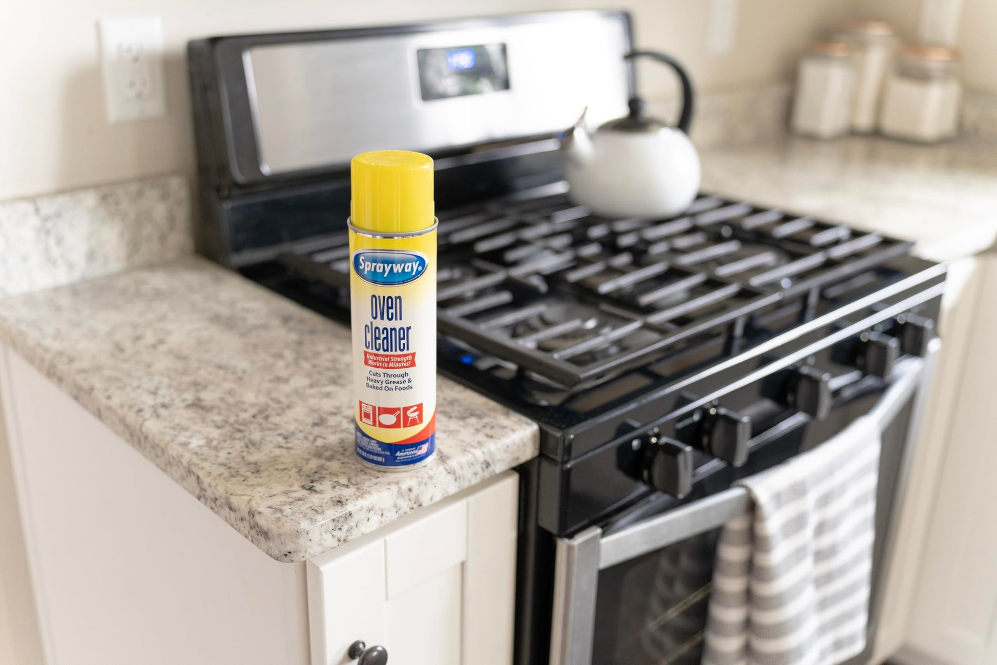 Sprayway Heavy-Duty Oven & Grill Cleaner, Removes Oil & Grease, 20 Oz, 1.25 Pound (Pack of 1), 20