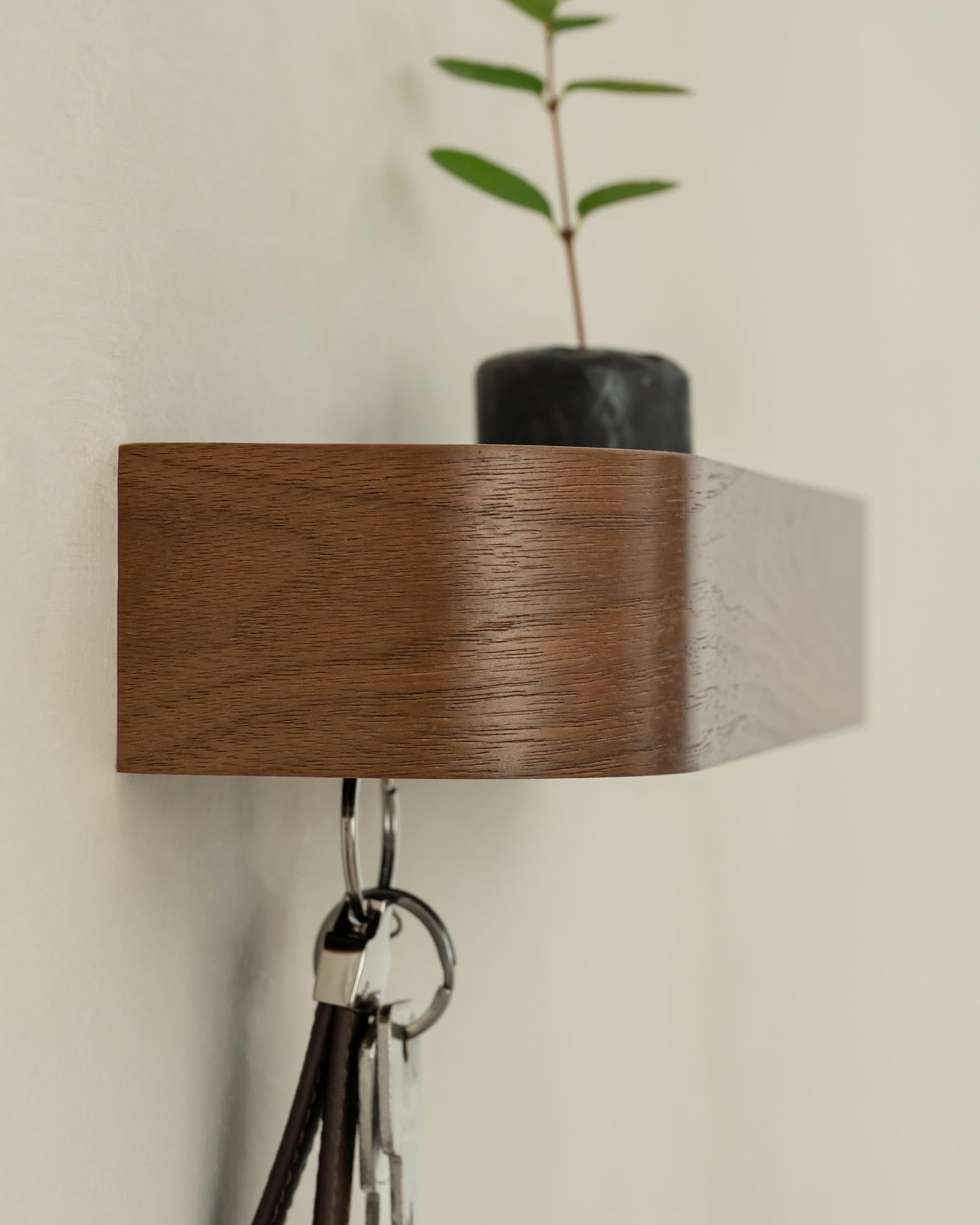 Kazai. Key Holder 'Toke' | Minimalist Key Hook Design from Berlin | Modern Key Holder Wall Mount