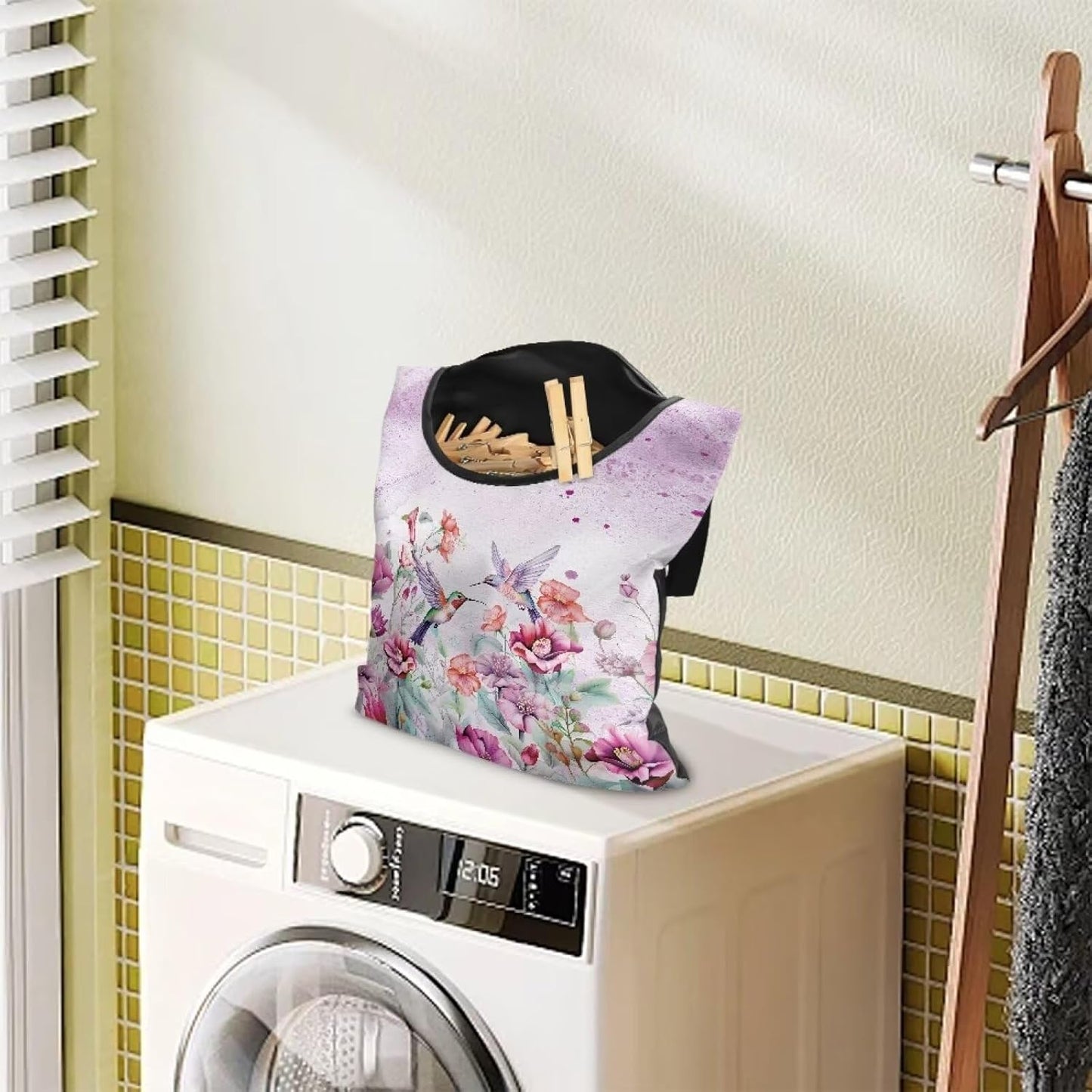 Hummingbird Adjustable Door-Hanging Laundry Clothespin Bag Clothespin Storage Bag Laundry Clothespin Bag, Hanging Storage Organizer with Hanging Rope for Outdoor and Indoor