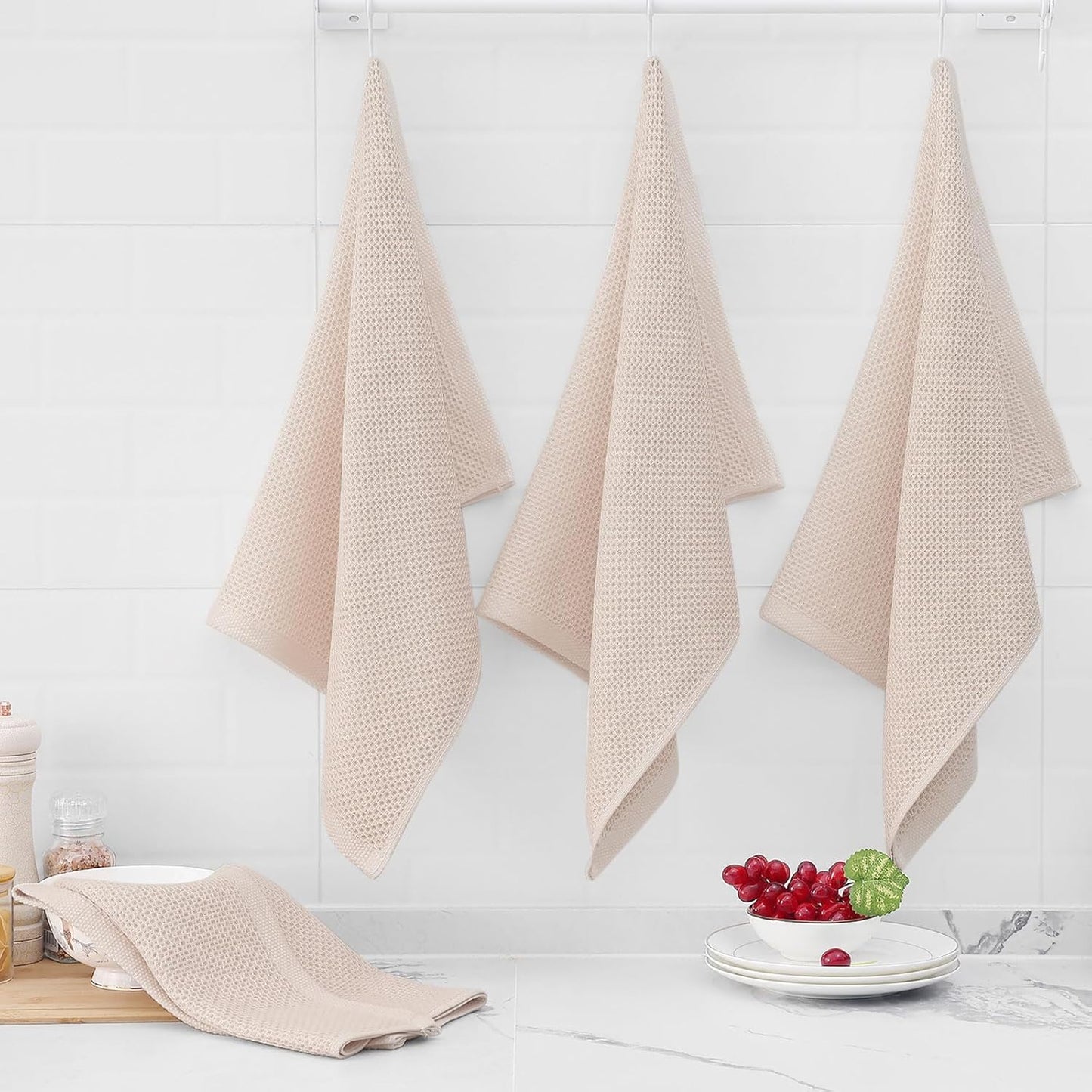 Homaxy 100% Cotton Oversized Waffle Weave Kitchen Dish Towels, Ultra Soft Absorbent Quick Drying Cleaning Towel, 20 x 28 Inches, 4-Pack, Beige