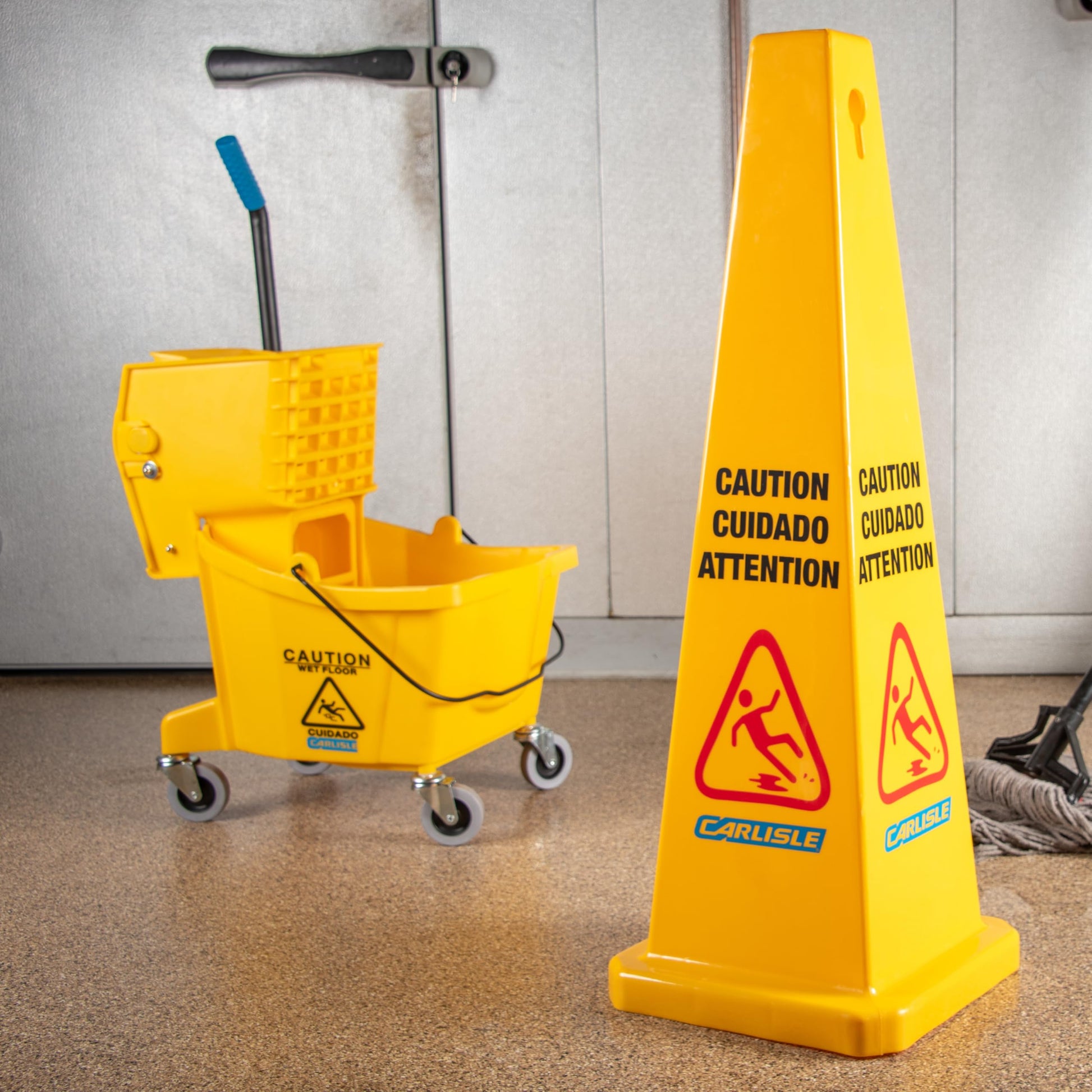 Carlisle FoodService Products 26 Qt Mop Bucket with Side Wringer, Yellow