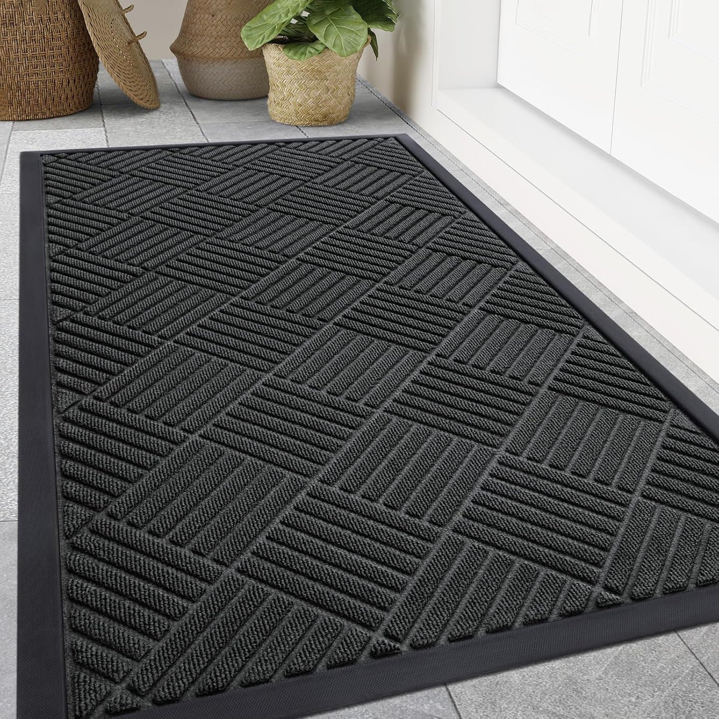 Smiry Front Door Mat Outside Entrance, Heavy Duty Outdoor Indoor Natural Rubber Doormat, Non Slip, Trap Dirt and Moisture, Easy Clean, Low Profile Patio Porch Entryway Mat, 59x35, Black