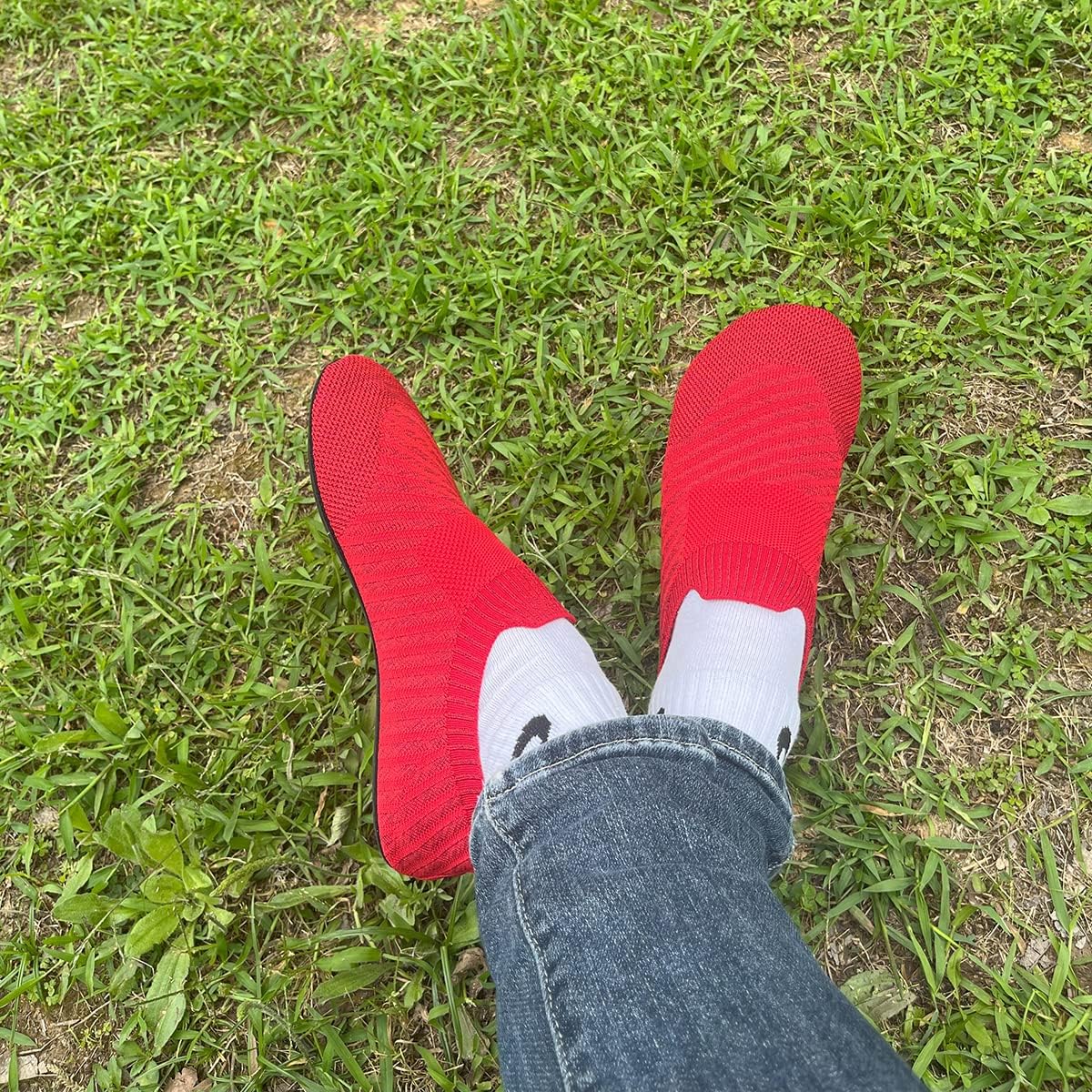 QZKDM Lightweight Slip on Grip Indoor House Slippers Barefoot Non Slip Home Exercise Yoga Shoes for Men Women