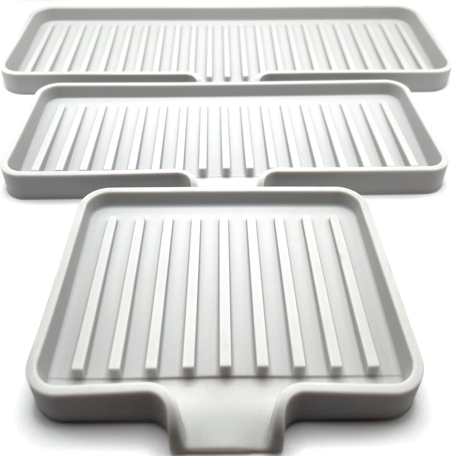 Happitasa Silicone Soap Dish Tray and Sponge Holder with Drain Chute | Bathroom and Kitchen Sink Organizer Caddy (Light Grey, 9"x3.5", 5.6 Ounces)