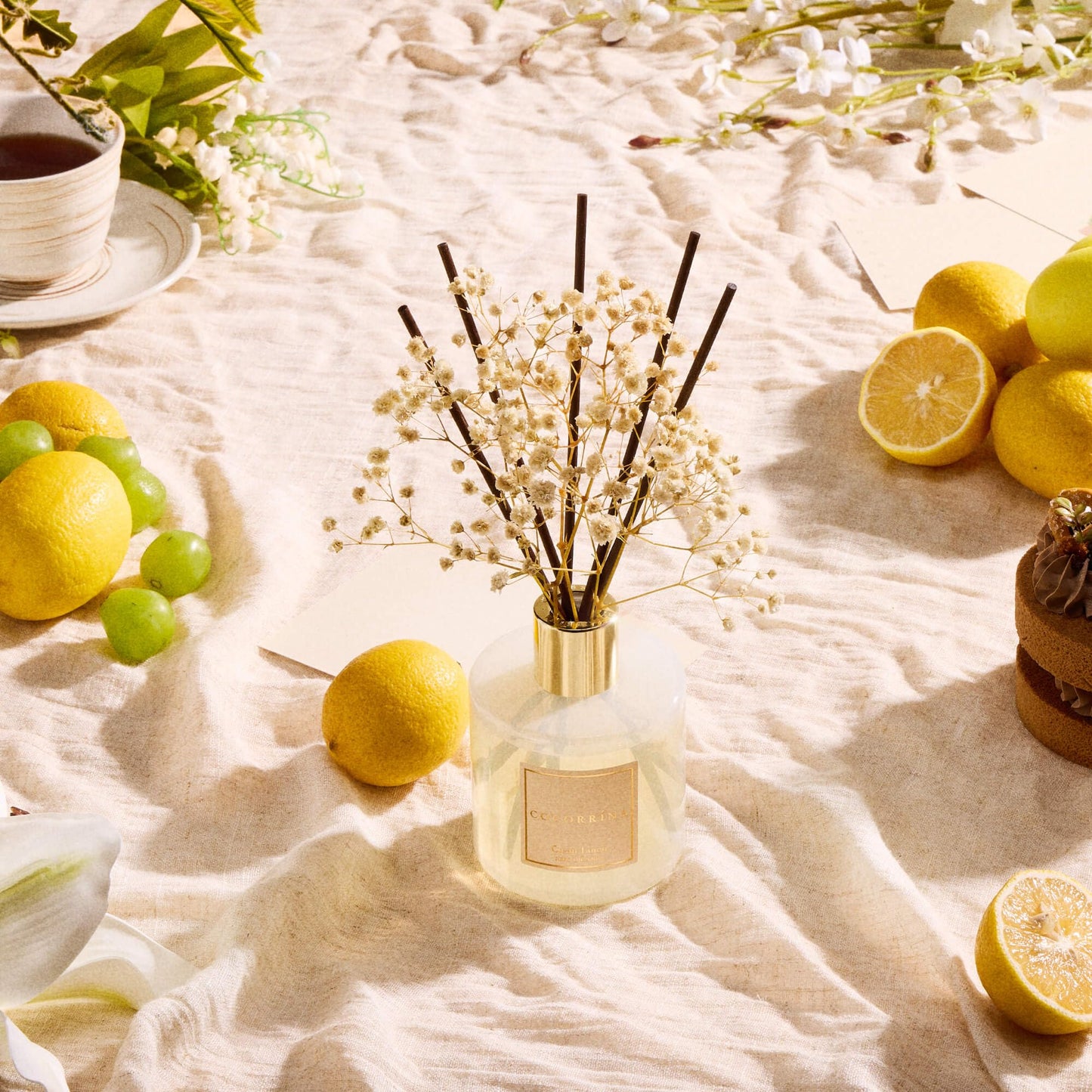 Cocorrína Reed Diffuser Set, Clean Linen 6.7 fl oz Scented Diffuser with Sticks Home Fragrance Reed