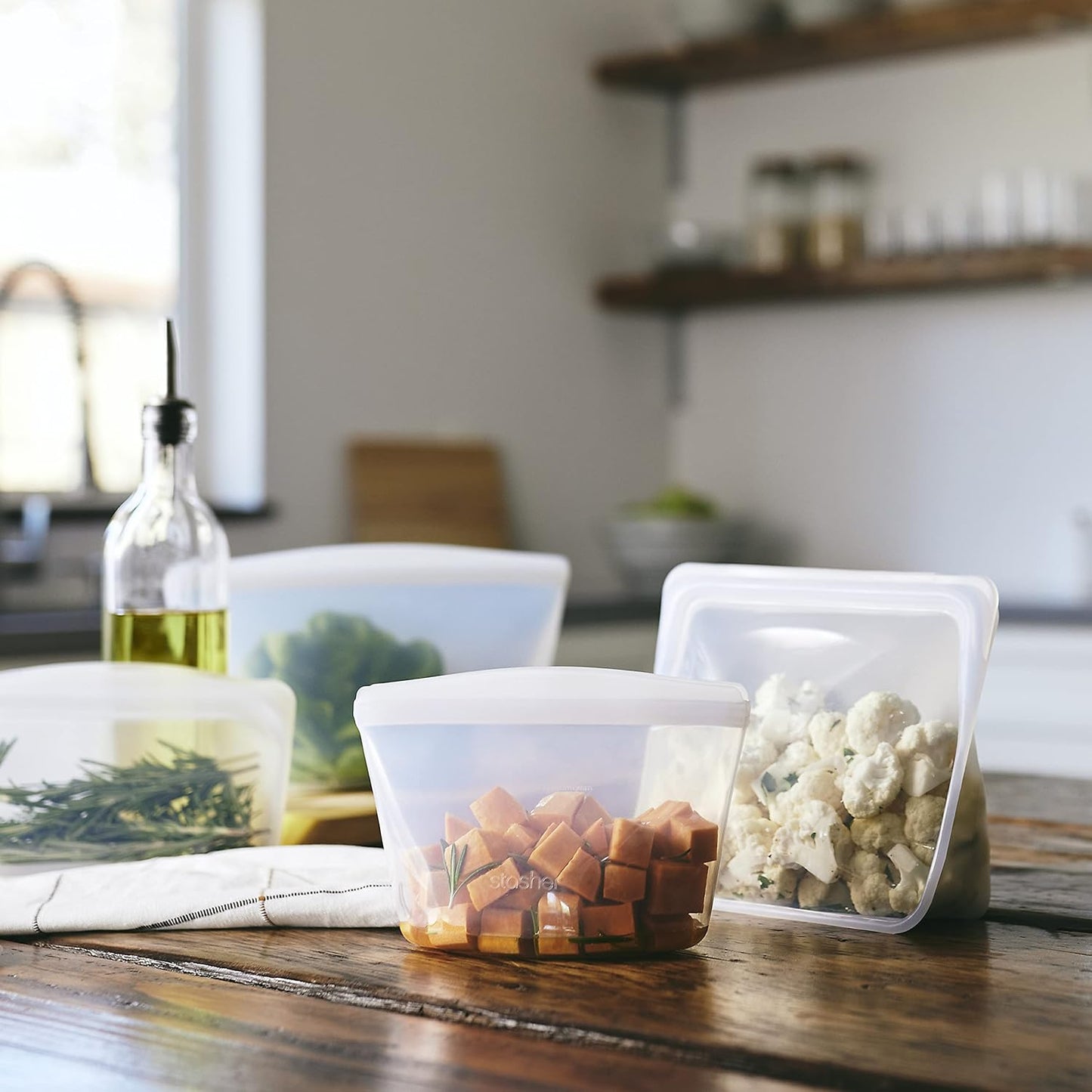 Stasher Premium Silicone Reusable Food Storage Bowl, 2-Cup, Clear, Microwave, Sous Vide, Dishwasher, Oven and Freezer Safe, Travel Container, BPA Free, Leak-free, Eco-friendly