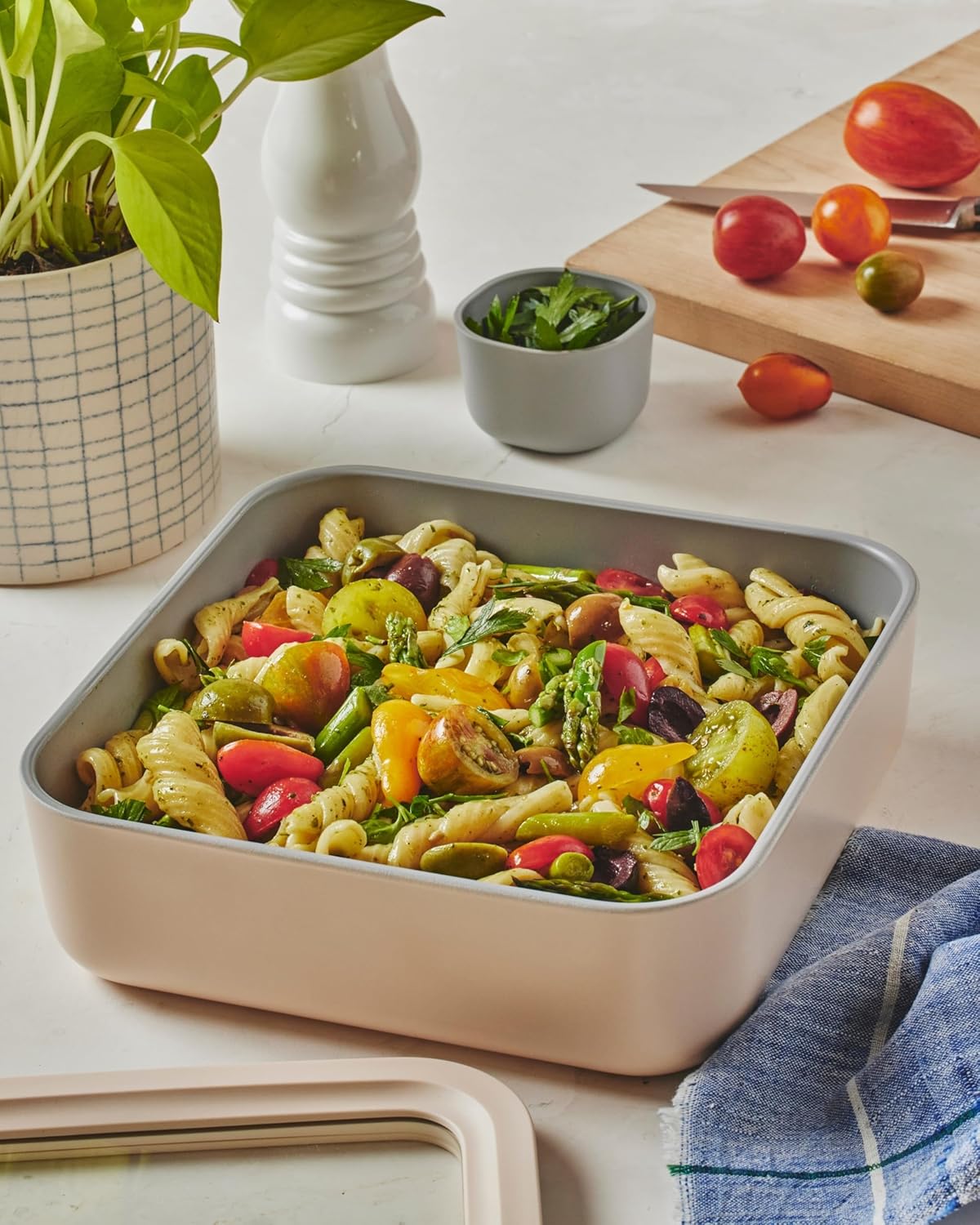 Caraway 6pc Glass Food Storage Set – 10 Cup Food Containers (6) - Ceramic Coated - Non Toxic, Non Stick with Lids - Microwave Safe - Navy