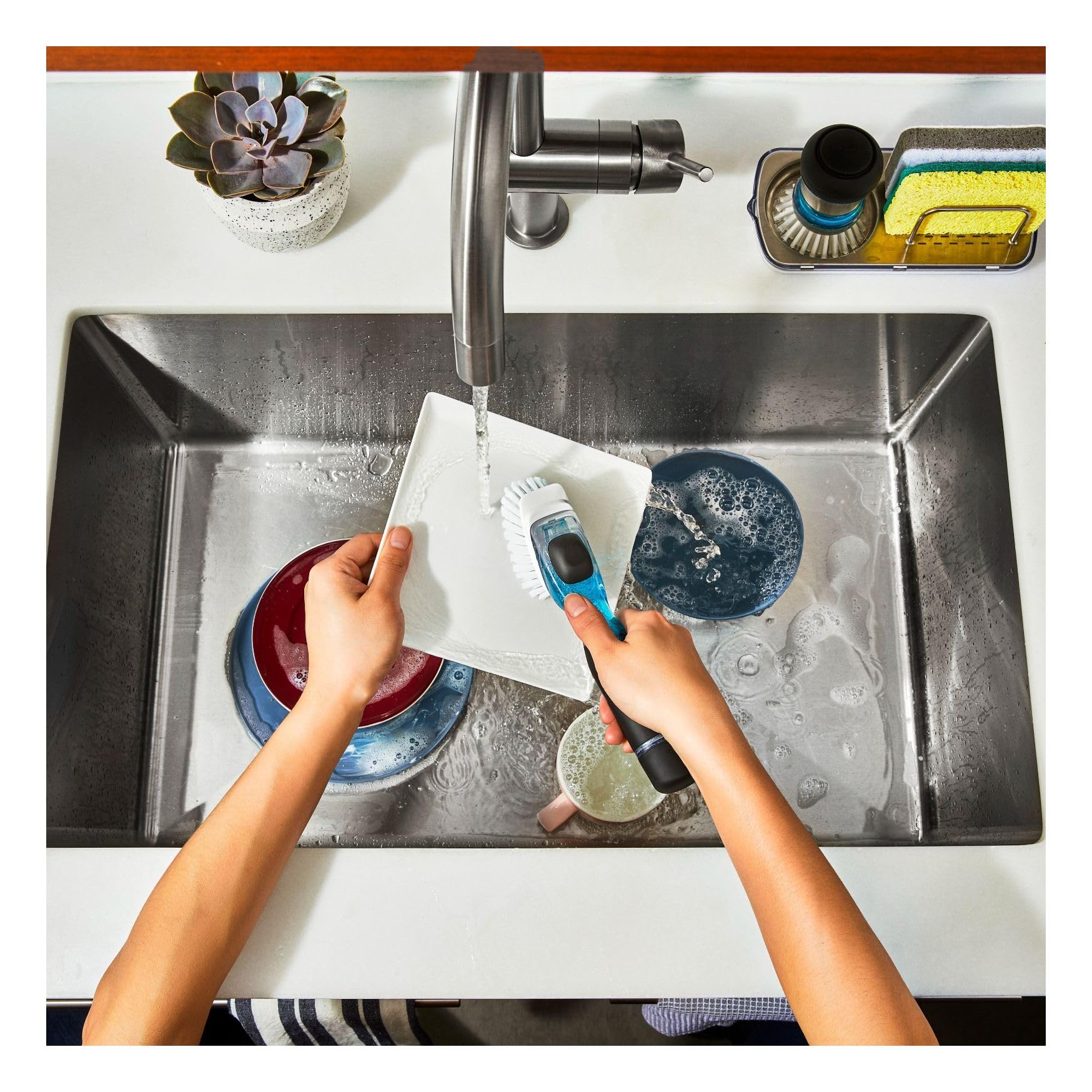 OXO Built-in Soap Dispenser, Non-Slip Handle, Scrub Brush for Dishes, Pots, Pans, Kitchen Brush