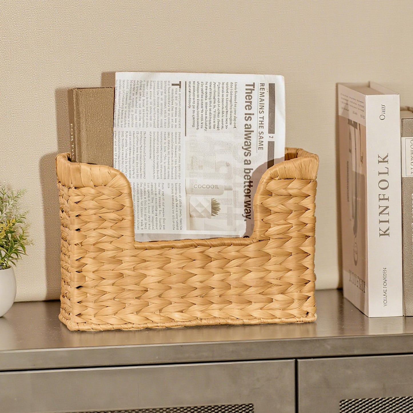 Magazine Holder Wall Basket Water Hyacinth Woven Mail Organizer, Wicker Wall Hanging Baskets for