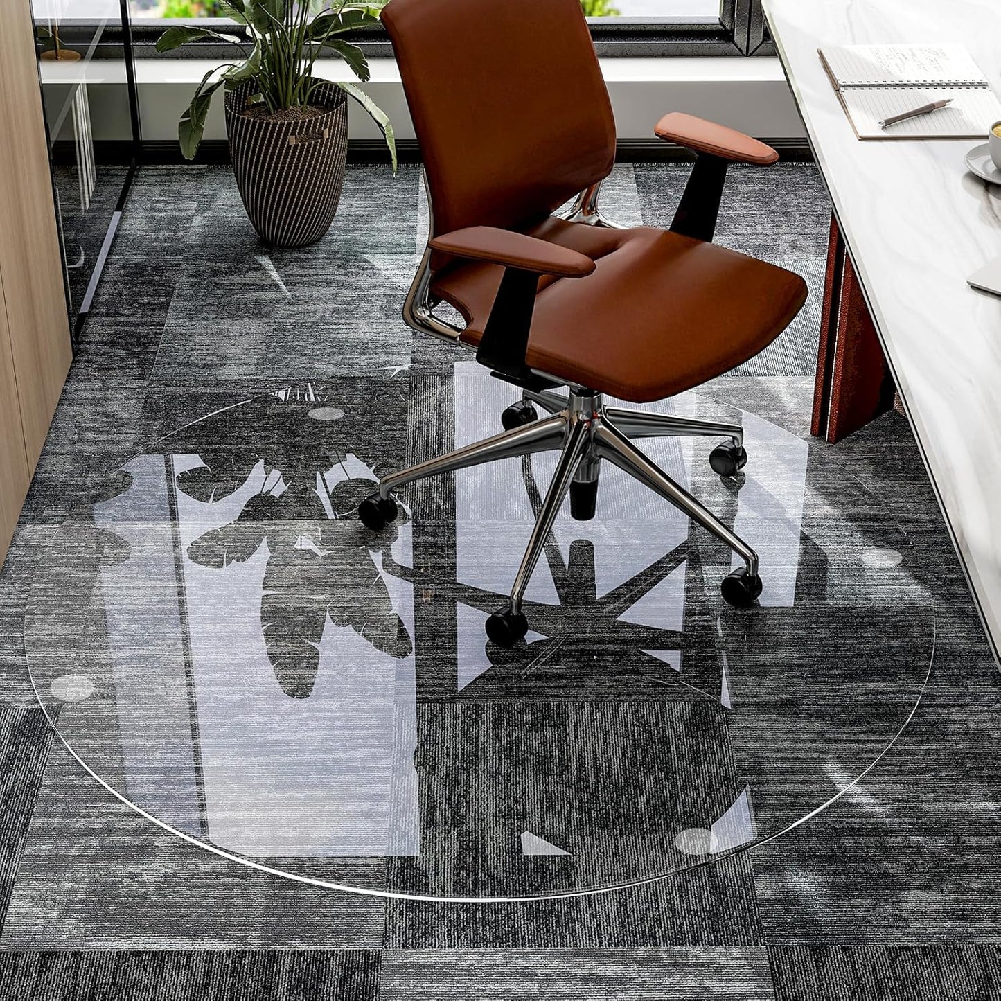 46" x 46" Glass Chair Mat, Round Tempered Glass Floor Mat for Chair on Carpet, Office Chair Mat for Hardwood Floor, Hard Floor Chair Mats for Office and Home, Transparent
