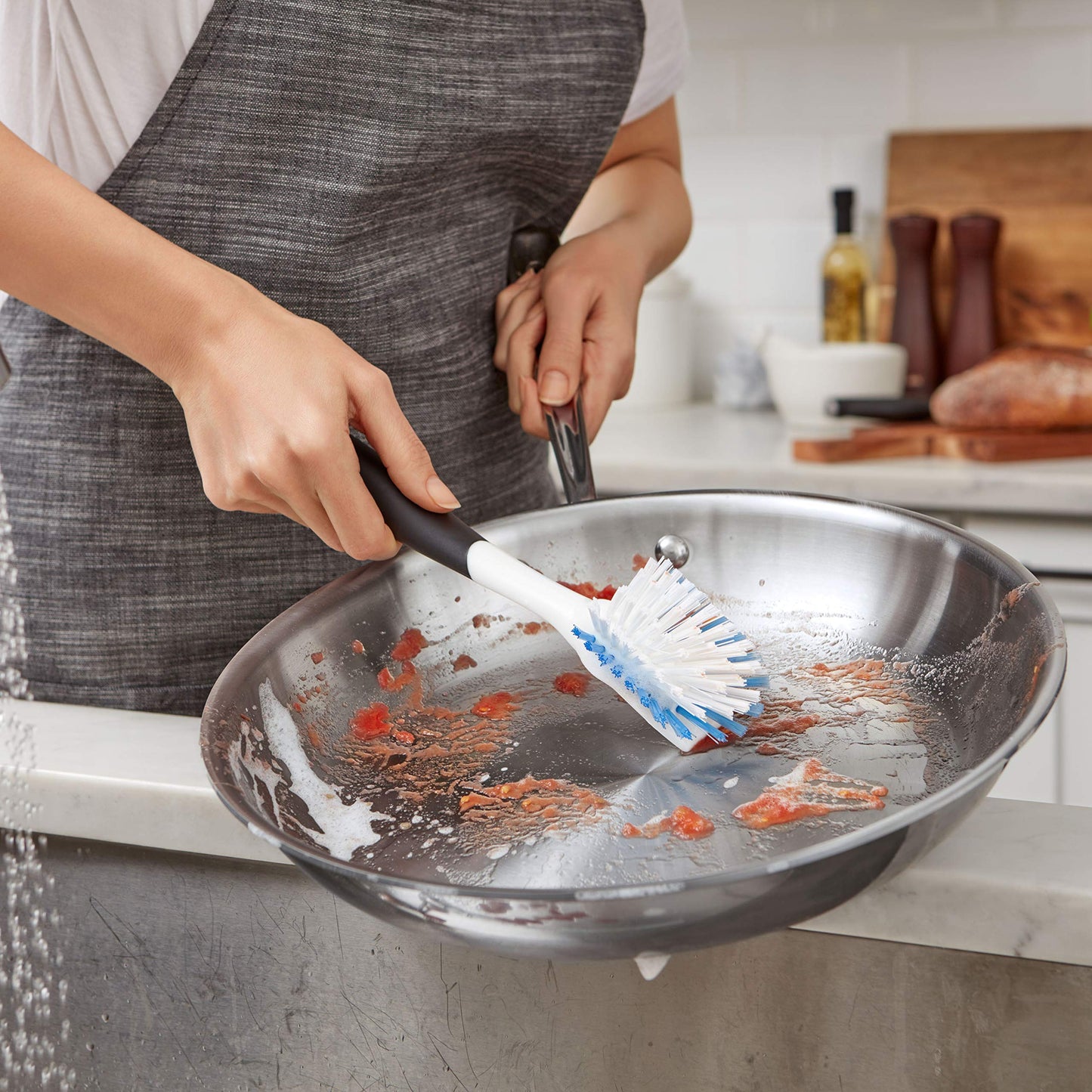 Non-Stick Safe, Built-in Scraper Lifts Stuck-On Food, Dish Cleaner, Flared Brush Head Reaches